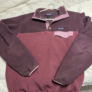 Patagonia women’s Two-Tone Fleece Sweater - Purple and Pink